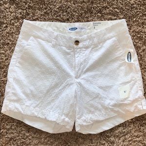 NWT White Old Navy Shorts!